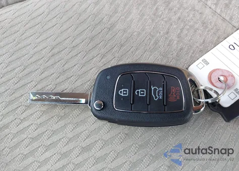 2017 Hyundai Santa Fe Sport 2.4L from USA, damaged, VIN 5XYZUDLB6HG444974